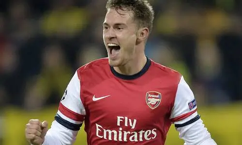 Aaron Ramsey Computer MousePad picture 696744