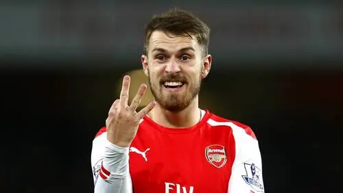 Aaron Ramsey Computer MousePad picture 696771