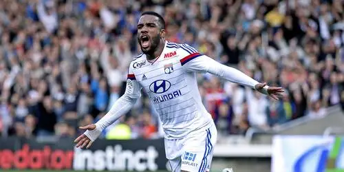 Alexandre Lacazette Wall Poster picture 696900