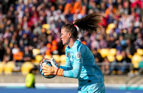 Alyssa Naeher Wall Poster picture 1142049