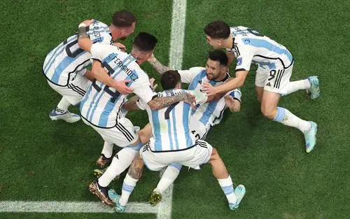 Argentina National football team Men's Colored Hoodie - idPoster.com