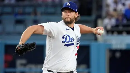 Clayton Kershaw Wall Poster picture 1089509
