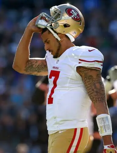 Colin Kaepernick Wall Poster picture 307671