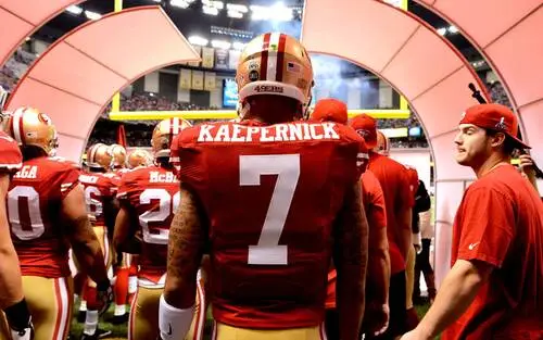 Colin Kaepernick Wall Poster picture 307699