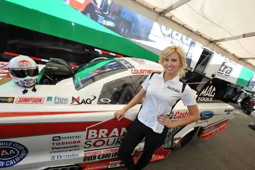 Courtney Force Jigsaw Puzzle picture 309185