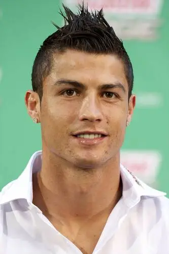 Cristiano Ronaldo Men's Colored T-Shirt - idPoster.com