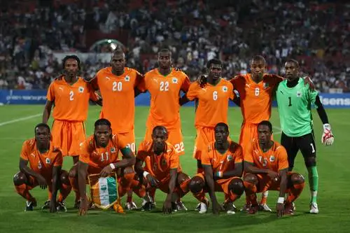 Ivory Coast National football team Men's Colored  Long Sleeve T-Shirt - idPoster.com