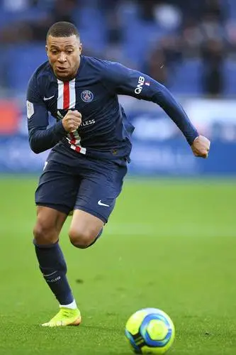 Kylian Mbappe Wall Poster picture 924825