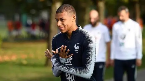 Kylian Mbappe Jigsaw Puzzle picture 924844