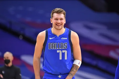 Luka Doncic Wall Poster picture 1114507