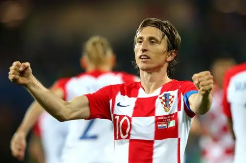 Luka Modric Wall Poster picture 1035536