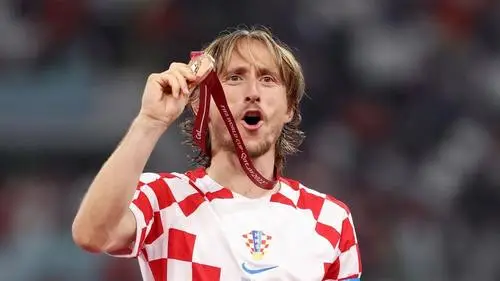 Luka Modric Wall Poster picture 1035557