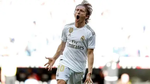 Luka Modric Wall Poster picture 1035563