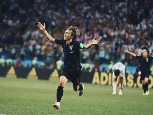 Luka Modric Wall Poster picture 1035566