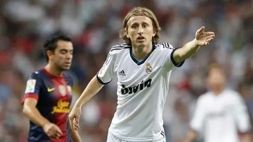 Luka Modric Wall Poster picture 1035587
