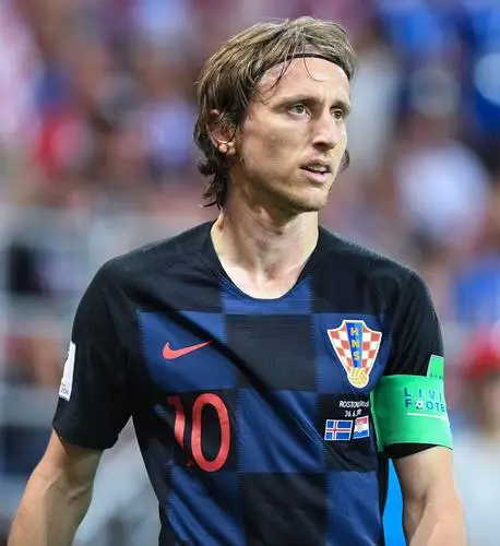Luka Modric Wall Poster picture 1035600