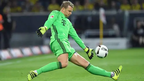 Manuel Neuer Wall Poster picture 671582