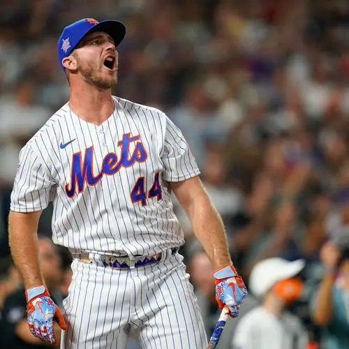 Pete Alonso Wall Poster picture 1084486