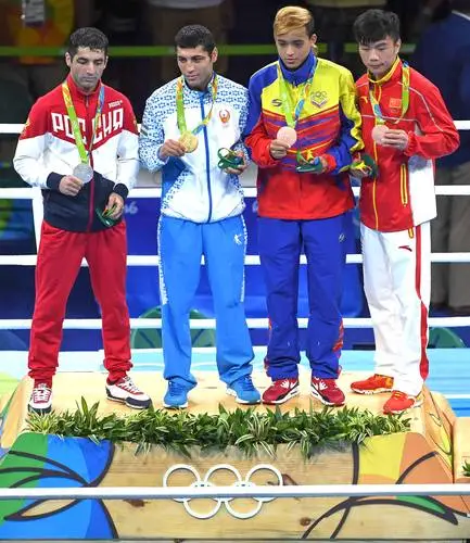 Rio 2016 Olympics Boxing Kitchen Apron - idPoster.com