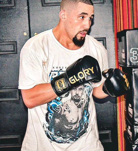 Robert Whittaker Wall Poster picture 1174462