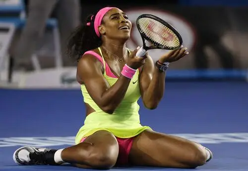 Serena Williams Women's Colored T-Shirt - idPoster.com