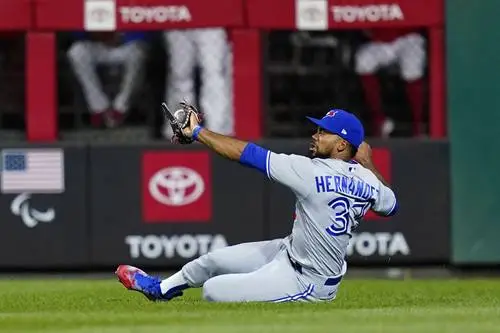 Teoscar Hernandez Wall Poster picture 1089983