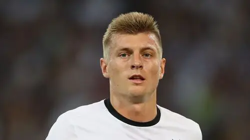 Toni Kroos Wall Poster picture 672022