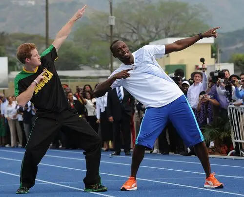 Usain Bolt White T-Shirt - idPoster.com