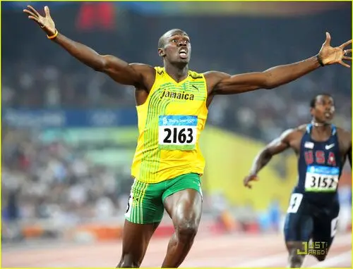 Usain Bolt Men's Colored T-Shirt - idPoster.com