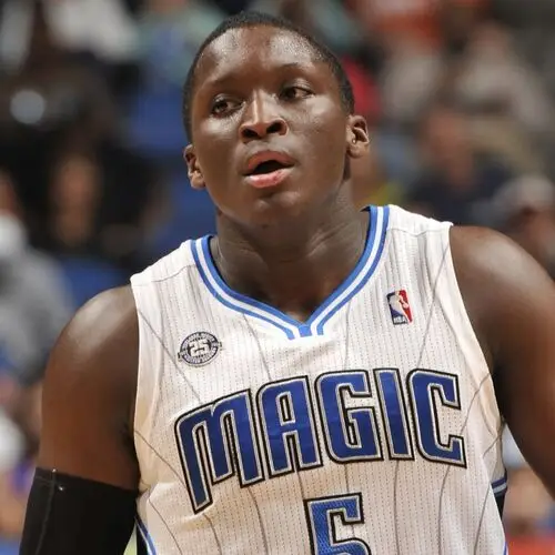 Victor Oladipo Wall Poster picture 718033
